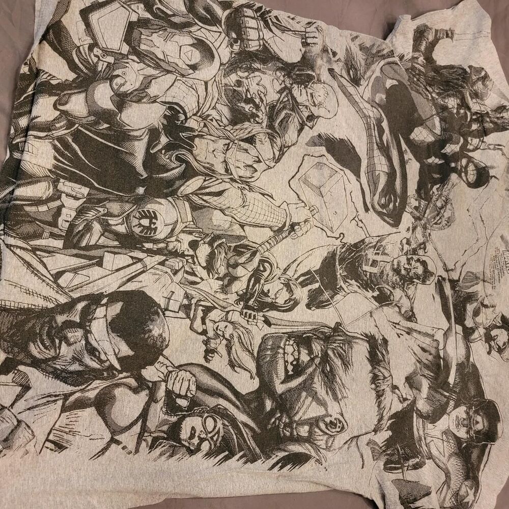 Marvel Men's Black and White T-shirt